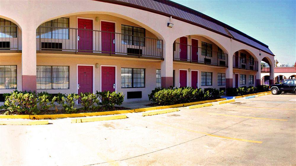 Days Inn&Suites by Wyndham Starkville Eksteriør bilde